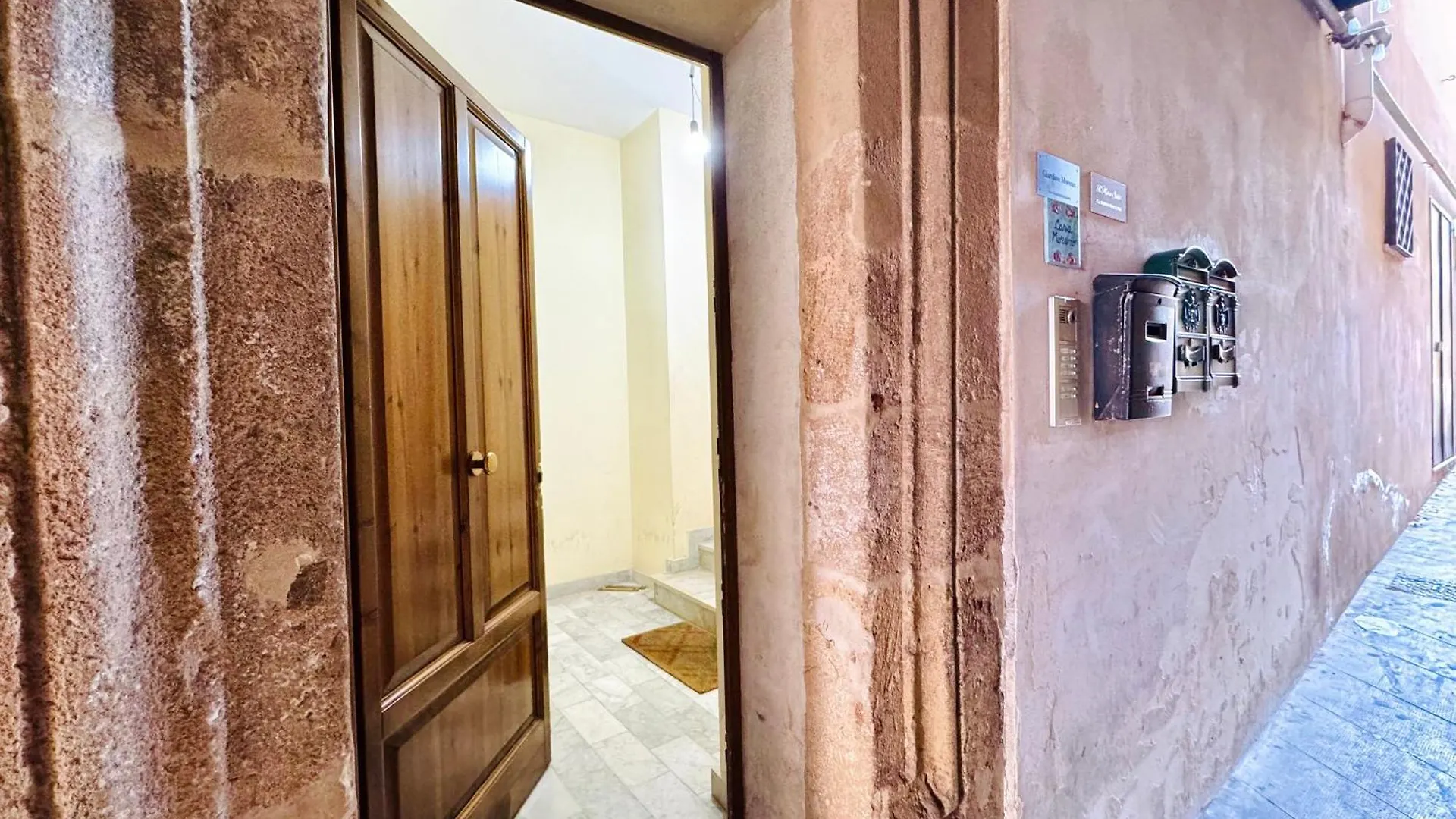 Apartment Il Moro Suite Palermo Italy